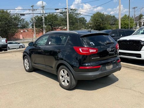 Used 2011 Kia Sportage LX w/ Convenience Pkg FWD image 8