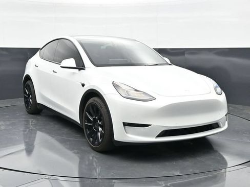 Used 2021 Tesla Model Y Long Range AWD/4WD image 4