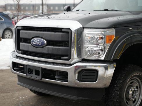 Used 2015 Ford F350 XL w/ XL Appearance Package image 8