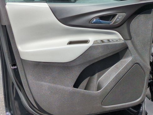 Certified 2023 Chevrolet Equinox LS w/ LS Convenience Package FWD image 21
