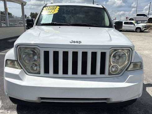 Used 2012 Jeep Liberty Sport RWD image 8
