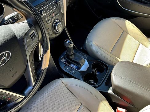 Used 2018 Hyundai Santa Fe Sport w/ Cargo Package image 16