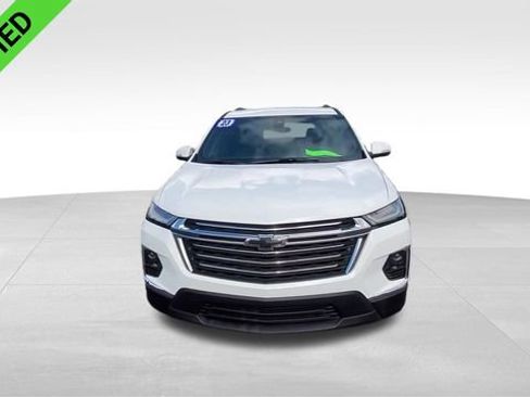 Certified 2023 Chevrolet Traverse LT FWD image 4