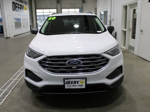 Used 2020 Ford Edge SE image 30