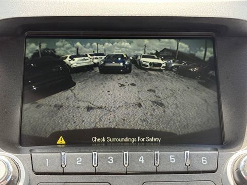 Used 2013 Chevrolet Equinox LTZ FWD image 18