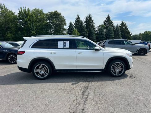 Used 2022 Mercedes-Benz GLS 450 4MATIC image 7