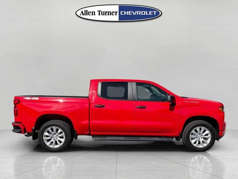 Used 2021 Chevrolet Silverado 1500 Custom w/ Safety Confidence Package image 3