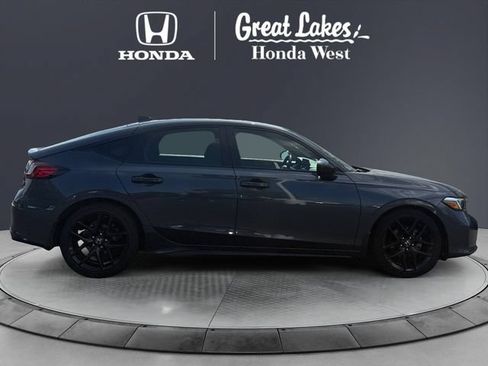 Used 2025 Honda Civic Sport image 6