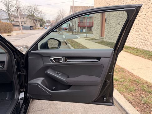 Used 2023 Honda Civic EX image 29