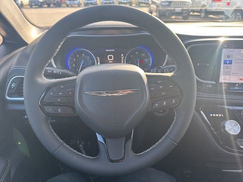 New 2026 Chrysler Pacifica Select w/ S Appearance Package FWD image 11
