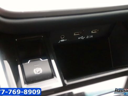 Used 2022 Subaru Outback Premium AWD/4WD image 26
