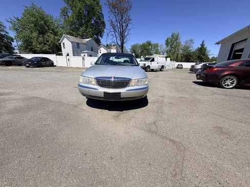 Used 1998 Lincoln Continental FWD image 18