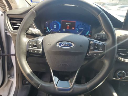 Used 2021 Ford Escape SEL w/ Technology Package FWD image 14