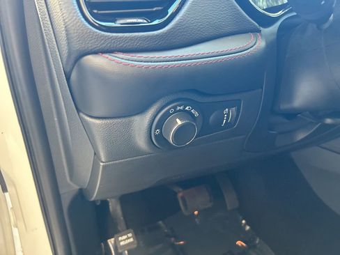 Used 2023 Dodge Durango R/T image 42