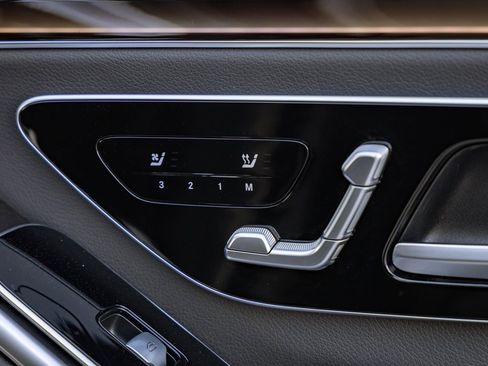 Used 2023 Mercedes-Benz S 500 4MATIC w/ AMG Line image 26