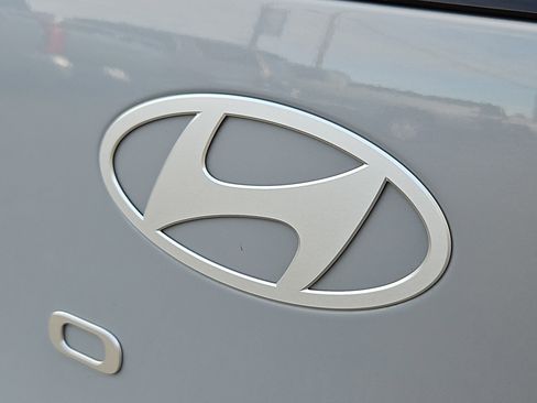 Used 2024 Hyundai Kona SEL image 26