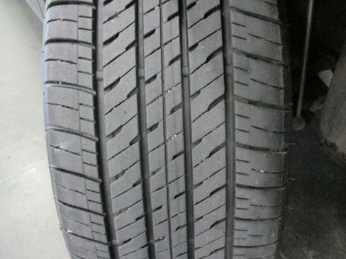 Used 2024 Volkswagen Tiguan SE image 26