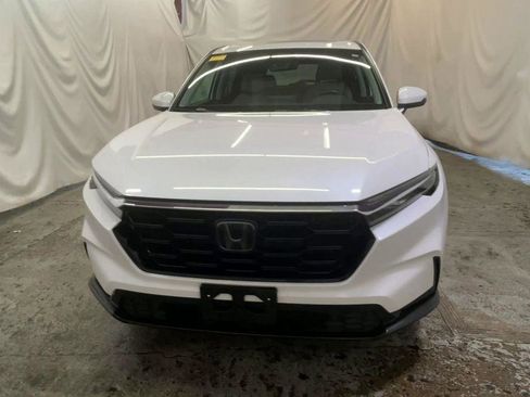 Used 2024 Honda CR-V EX-L image 3