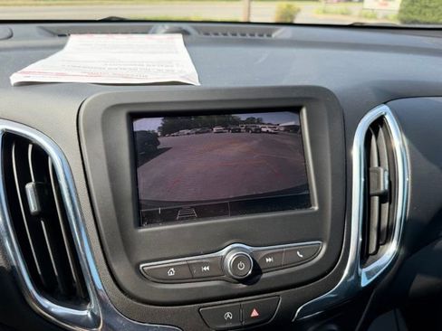 Certified 2023 Chevrolet Equinox LT FWD image 24