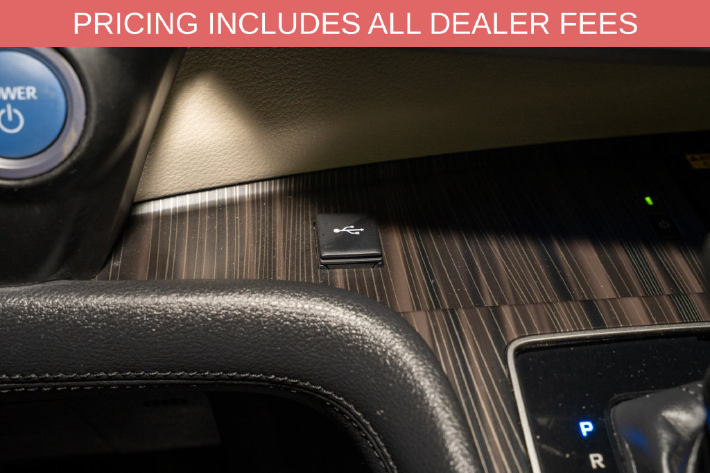 Used 2021 Toyota Sienna Limited FWD image 19