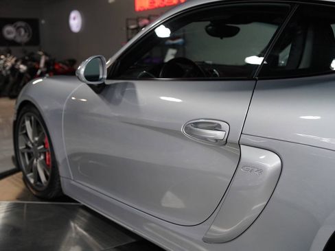 Used 2016 Porsche Cayman GT4 RWD image 31