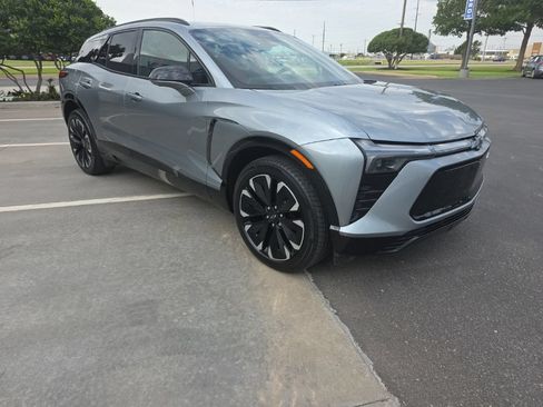 Used 2024 Chevrolet Blazer EV RS AWD/4WD image 7