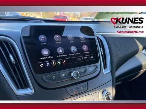 Used 2024 Chevrolet Malibu LT image 18