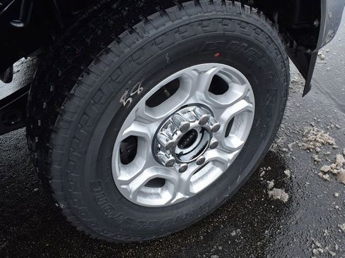 New 2026 Ford F250 XLT w/ FX4 Off-Road Package image 11