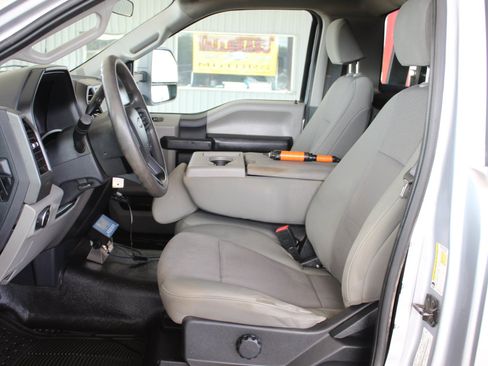 Used 2022 Ford F350 XL w/ STX Appearance Package AWD/4WD image 28
