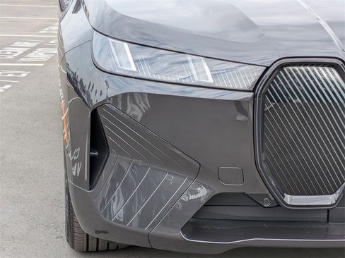 New 2026 BMW iX xDrive45 image 16