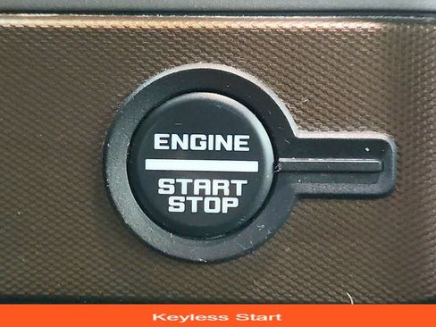 Used 2022 Ford Bronco Outer Banks AWD/4WD image 32