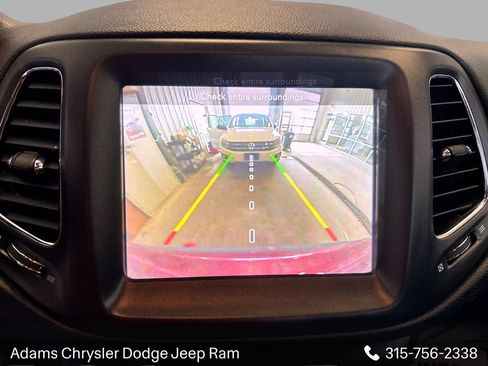 Used 2021 Jeep Compass Trailhawk AWD/4WD image 21