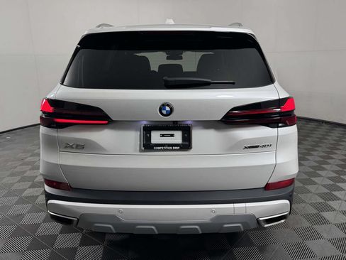 Used 2024 BMW X5 xDrive40i AWD/4WD image 9