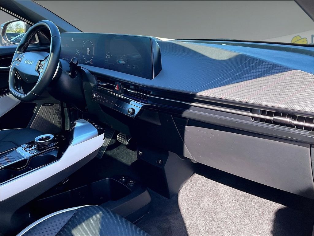 Used 2023 Kia EV6 GT-Line AWD/4WD image 14