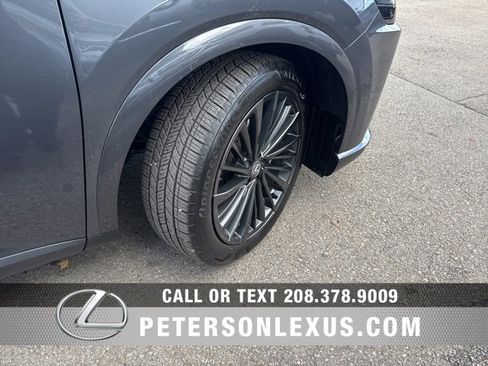 Used 2024 Lexus RX 350 Premium image 10