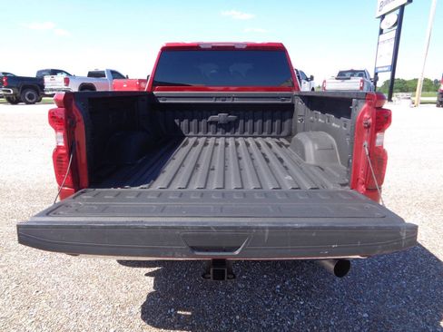 Used 2024 Chevrolet Silverado 2500 LT w/ Convenience Package AWD/4WD image 12