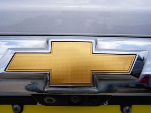 Used 2020 Chevrolet Traverse LT w/ LT Premium Package image 32