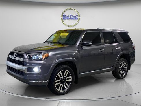 Used 2018 Toyota 4Runner Limited AWD/4WD image 1