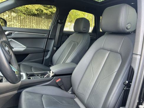 Used 2021 Audi Q3 2.0T Premium w/ Convenience Package image 19