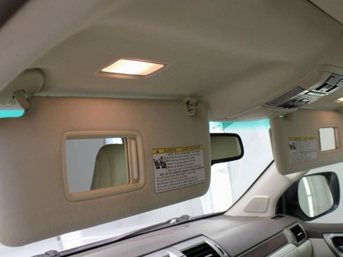 Used 2011 Lexus GX 460 Premium AWD/4WD image 75