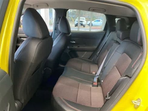 New 2025 Nissan Kicks SR image 41