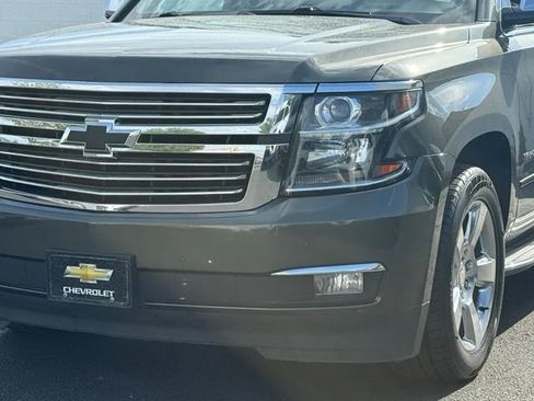 Used 2019 Chevrolet Tahoe Premier AWD/4WD image 2