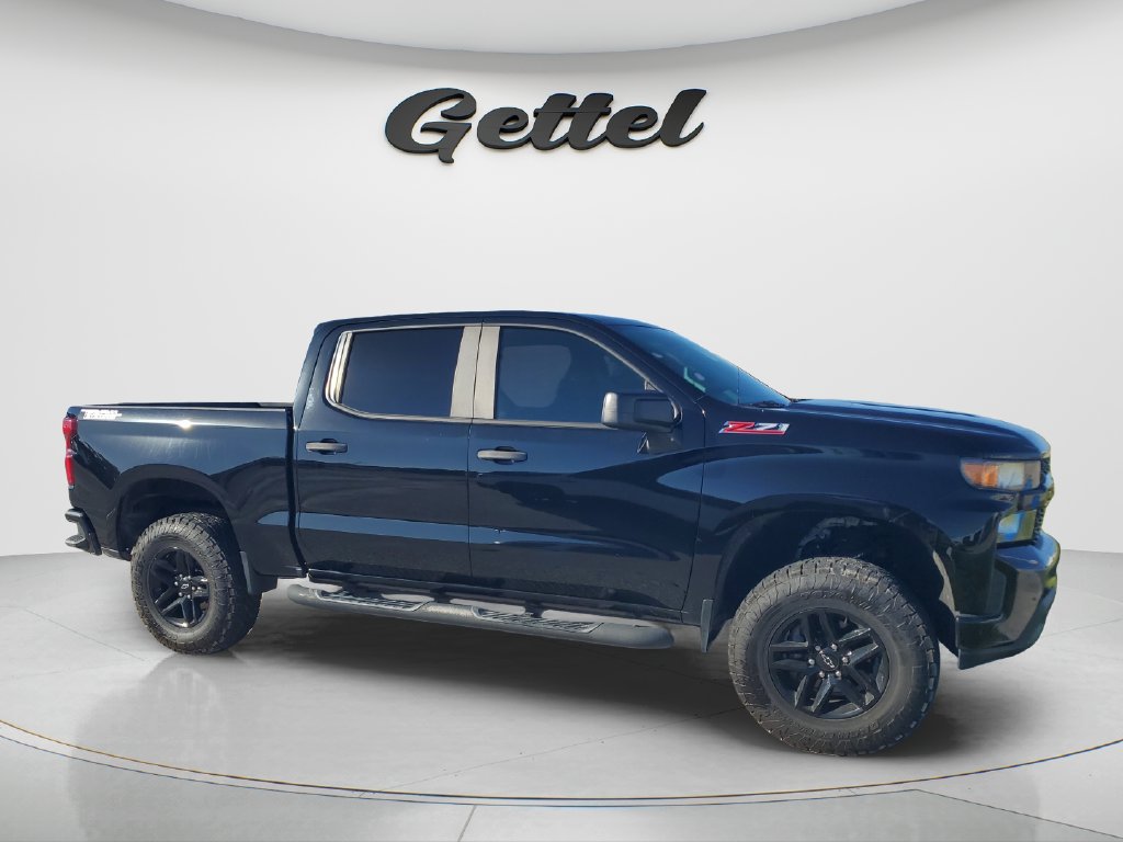 Used 2019 Chevrolet Silverado 1500 Custom Trail Boss w/ Custom Convenience Package AWD/4WD image 3