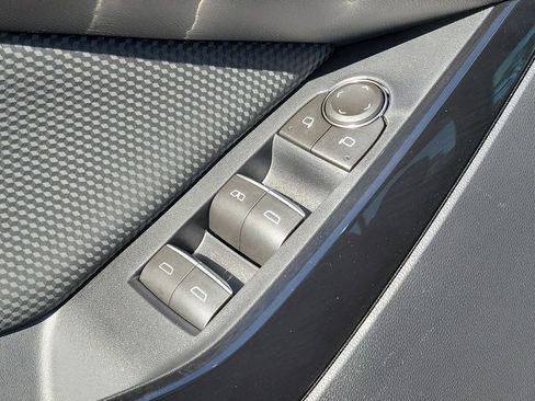 Used 2026 Chevrolet Equinox RS w/ Convenience Package III image 22