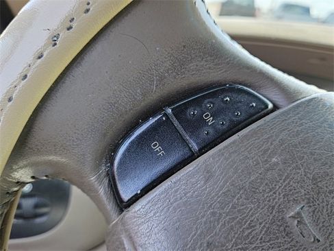 Used 2002 Ford F150 XLT image 10