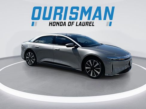 Used 2024 Lucid Air Touring image 2