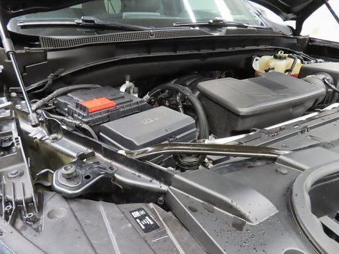 Used 2024 Chevrolet Suburban High Country image 28