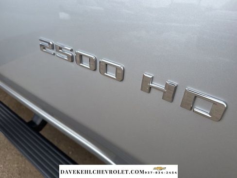 Used 2021 Chevrolet Silverado 2500 LT w/ Convenience Package image 36