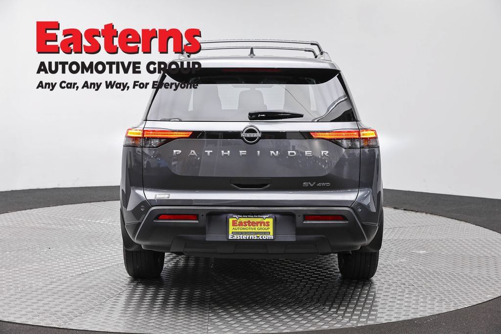 Used 2024 Nissan Pathfinder SV AWD/4WD image 6