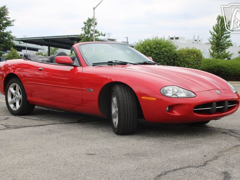 Used 2000 Jaguar XK8 Convertible RWD image 34